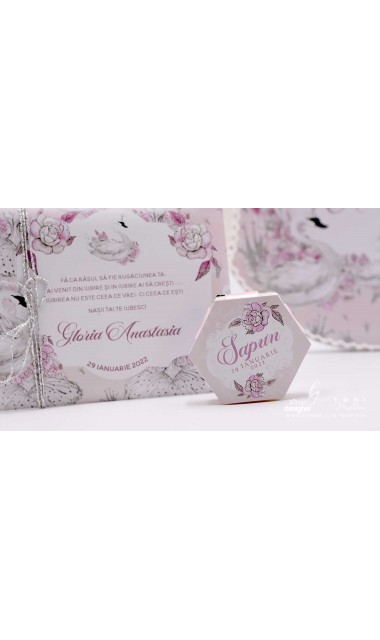 Trusou de botez cu lebede si motive florale personalizat pentru fete, Lebada alba 27